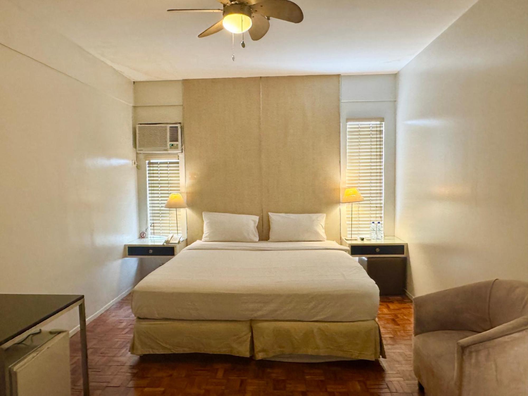 The Clipper House, Poblacion Makati Manila Zimmer foto